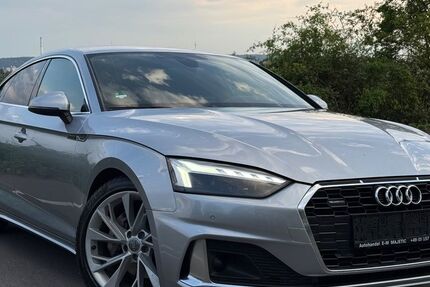 Audi A5 214.742 km 21.499 &euro; Stuttgart 70378