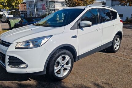 Ford Kuga 94.000 km 8.900 &euro; Ludwigsburg 71634