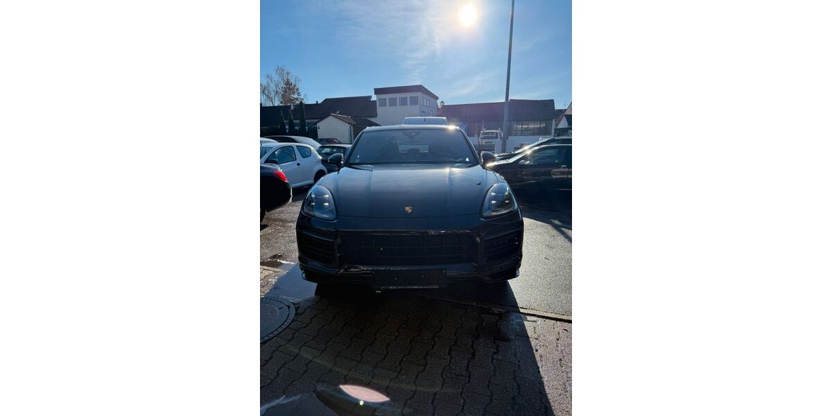 Porsche Cayenne 33.000 km 86.000 &euro; Asperg 71679