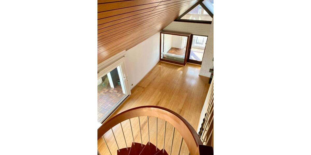 Maisonettenwohnung Leinfelden-Echterdingen Echterdingen - 5 Zimmer, 160 m&sup2;, 2.300&euro; | Angebot:24600171