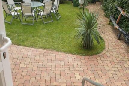 Wohnung Ludwigsburg Oßweil - 10 Zimmer, 1 m&sup2;, 300&euro; | Angebot:24833699