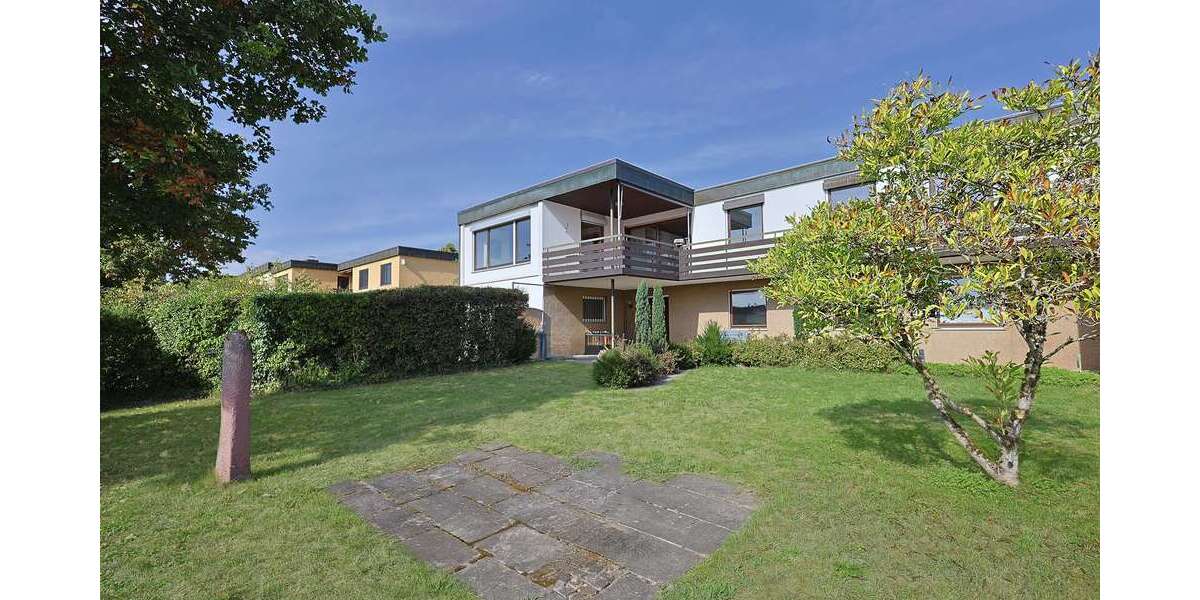 Einfamilienhaus Herrenberg - 8.5 Zimmer, 198 m&sup2;, 640.000&euro; | Angebot:27665922
