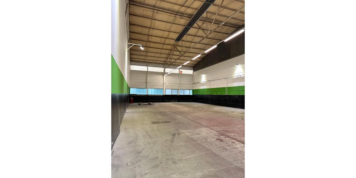 Gewerbeobjekt Böblingen Dagersheim - 2.500&euro; | Angebot:24284625