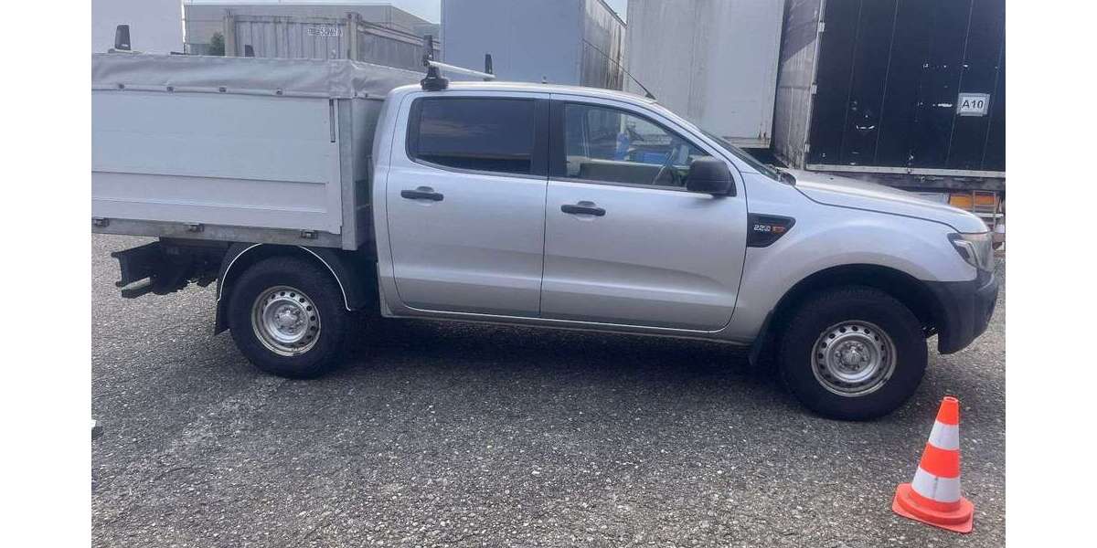 Ford Ranger 175.500 km 10.699 &euro; Reutlingen 72766