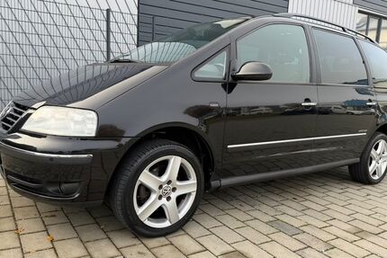 VW Sharan 180.000 km 6.990 € Grafenau 71120