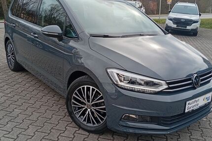 VW Touran 21.900 km 32.990 &euro; Pforzheim 75172