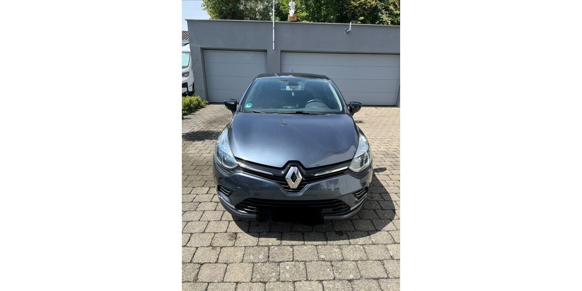 Renault Clio 138.000 km 6.500 &euro; Pliezhausen 72124
