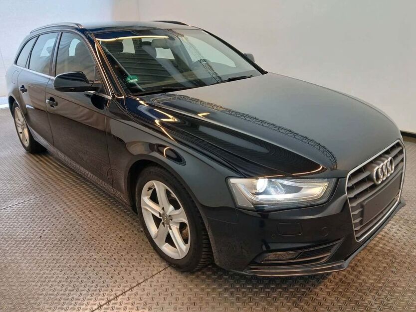 Audi A4 195.000 km 9.990 € Schwieberdingen/bei Stuttgart 71701