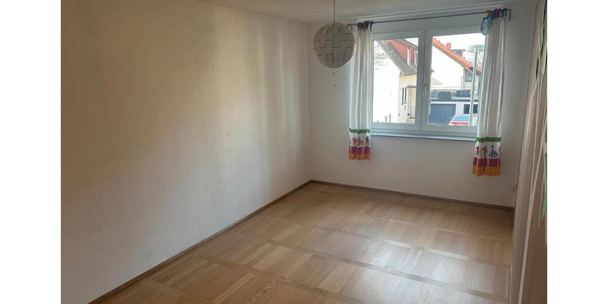 Maisonettenwohnung Sindelfingen Sindelfingen (Stadt) - 4 Zimmer, 120 m&sup2;, 545.000&euro; | Angebot:26234447