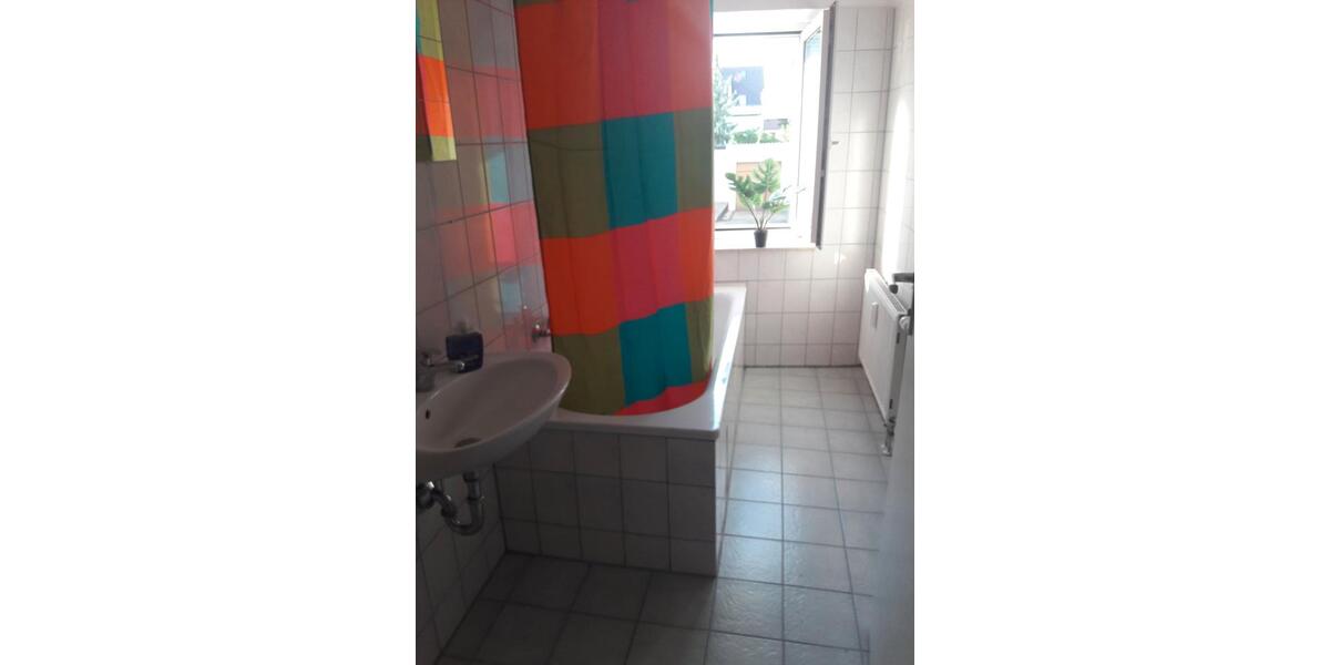 Hochparterre Stuttgart Bad Cannstatt - 2 Zimmer, 58 m&sup2;, 234.000&euro; | Angebot:26987287