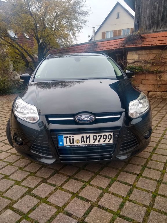 Ford Focus 226.000 km 4.400 € Dettenhausen 72135