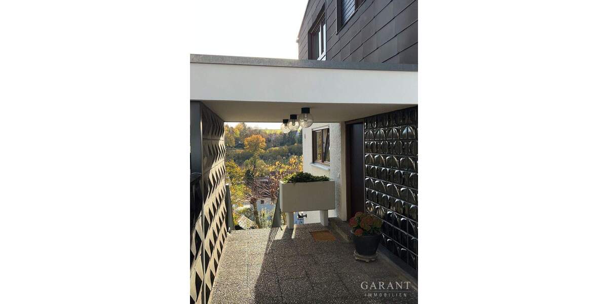 Einfamilienhaus Ostfildern Scharnhausen - 8 Zimmer, 294 m&sup2;, 898.000&euro; | Angebot:25707671