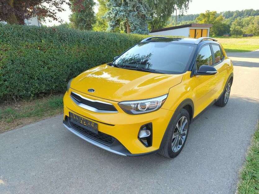 Kia Stonic 83.448 km 11.900 € Gomaringen 72810