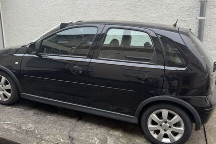 Opel Corsa 190.000 km 700 &euro; Ditzingen 71254