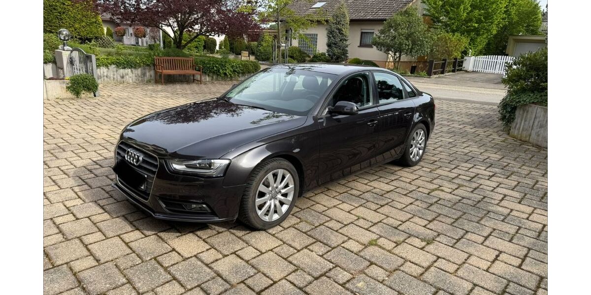 Audi A4 90.000 km 15.700 &euro; Niefern – Öschelbronn 75223