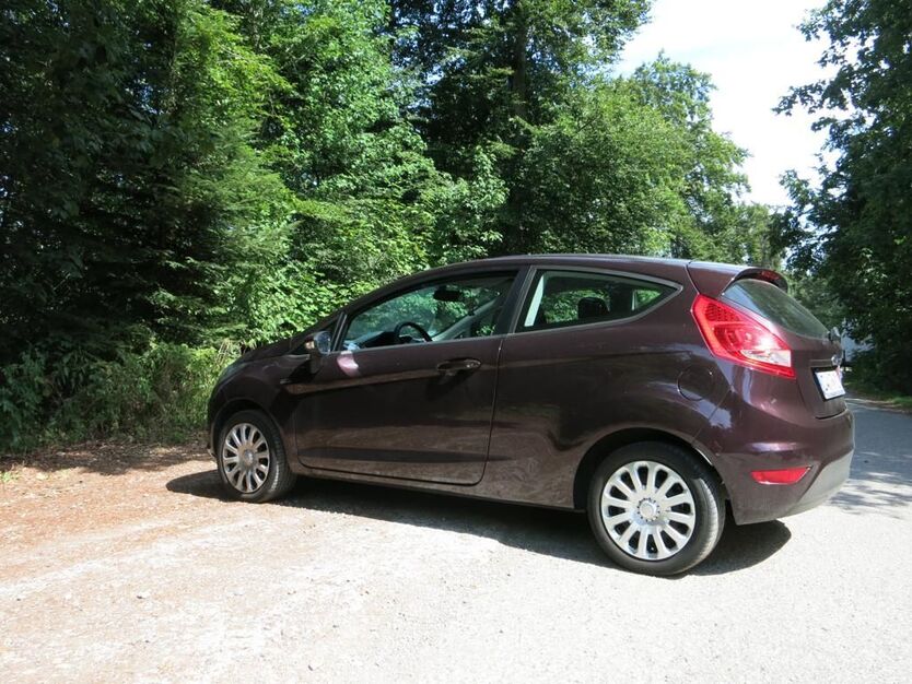 Ford Fiesta 76.000 km 3.000 € Nagold 72202