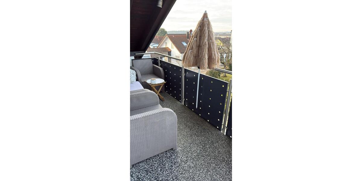 Dachgeschoßwohnung Herrenberg - 3 Zimmer, 56 m&sup2;, 800&euro; | Angebot:24849097