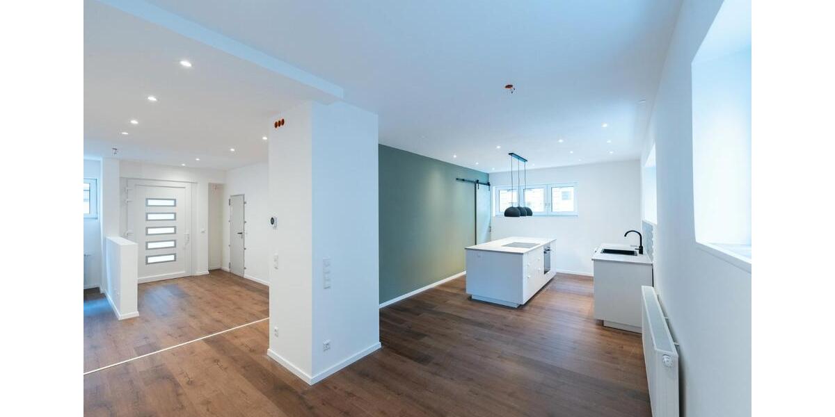 Erdgeschoßwohnung Stuttgart Stuttgart-Süd - 5 Zimmer, 131 m&sup2;, 2.290&euro; | Angebot:26380275