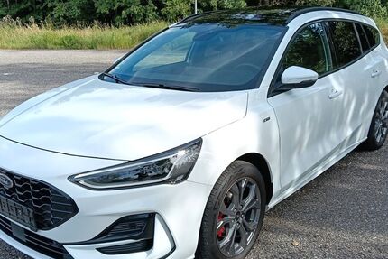 Ford Focus 60.500 km 20.695 &euro; Schömberg 75328