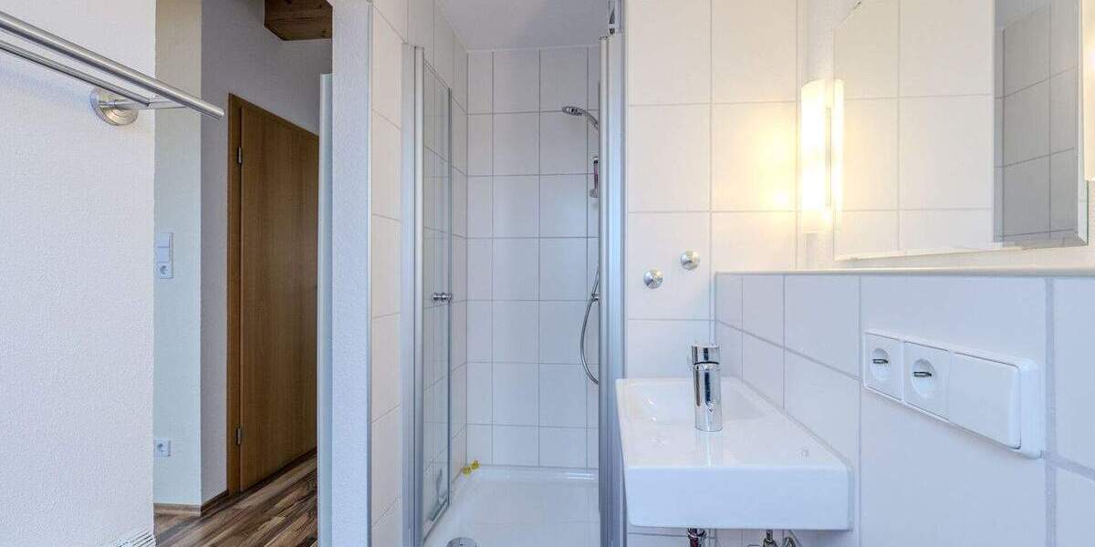 Reihenmittelhaus Stuttgart Neugereut - 4 Zimmer, 120 m&sup2;, 679.000&euro; | Angebot:24794184