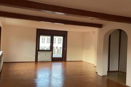 Wohnung Wimsheim - 5 Zimmer, 146 m&sup2;, 1.300&euro; | Angebot:24364562