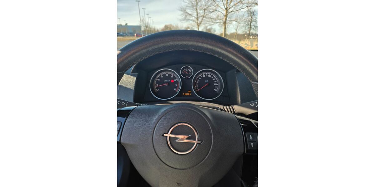 Opel Astra 218.265 km 5.500 &euro; Holzgerlingen 71088