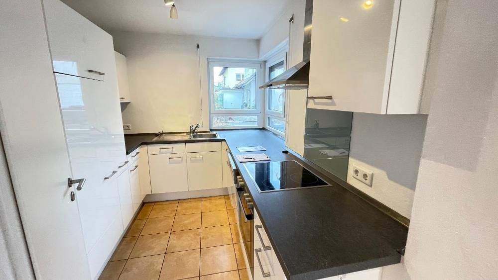 Doppelhaushälfte Holzgerlingen - 6 Zimmer, 160 m&sup2;, 3.633&euro; | Angebot:25800085