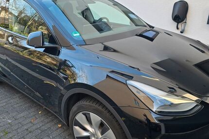 Tesla Model Y 25.700 km 30.800 &euro; Ludwigsburg 71634