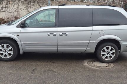 Chrysler Voyager 229.000 km 3.999 &euro; möglingen 71696