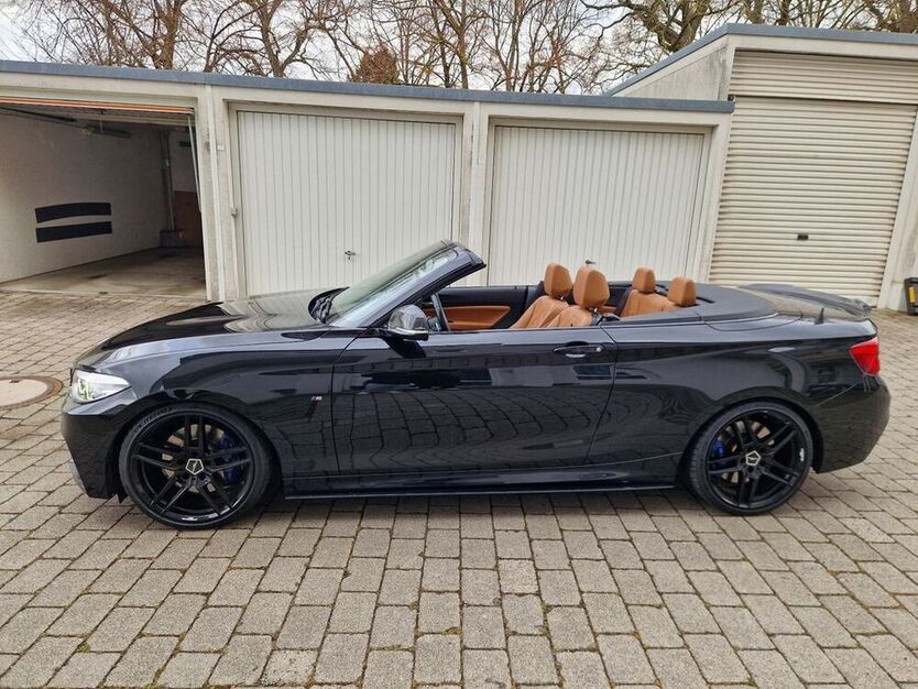 M240i