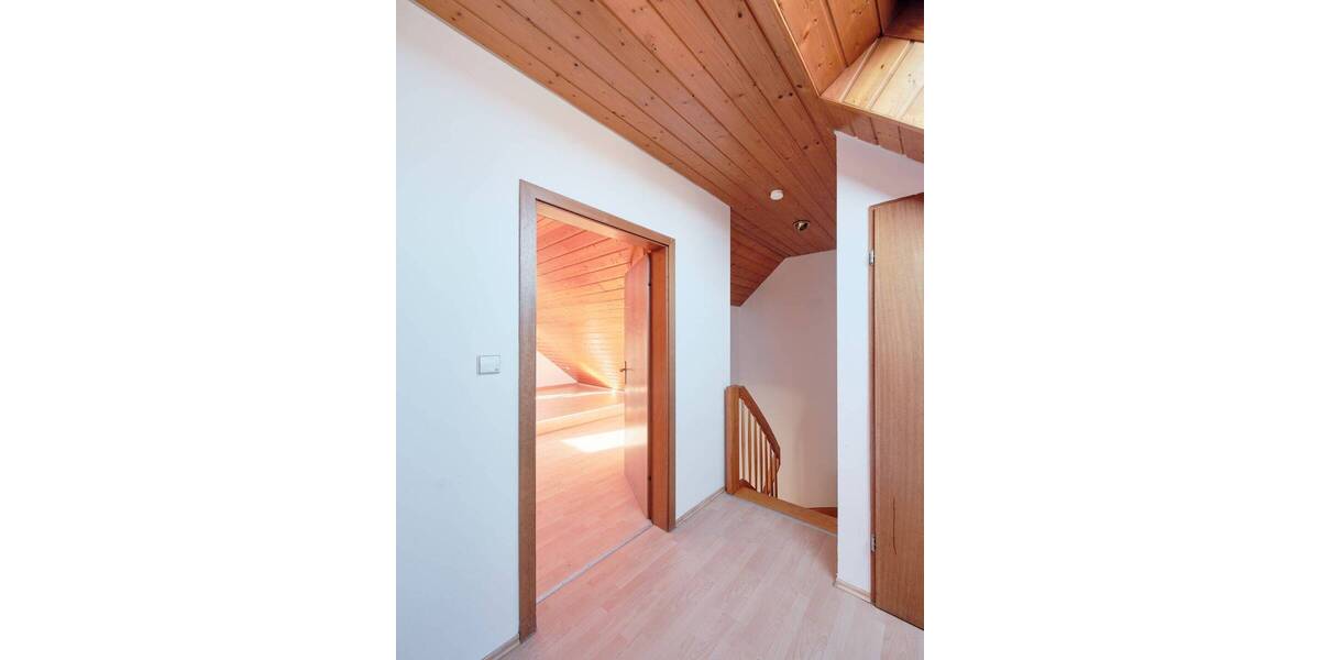 Mehrfamilienhaus, Wohnhaus Unterensingen - 6 Zimmer, 481 m&sup2;, 579.000&euro; | Angebot:26893234