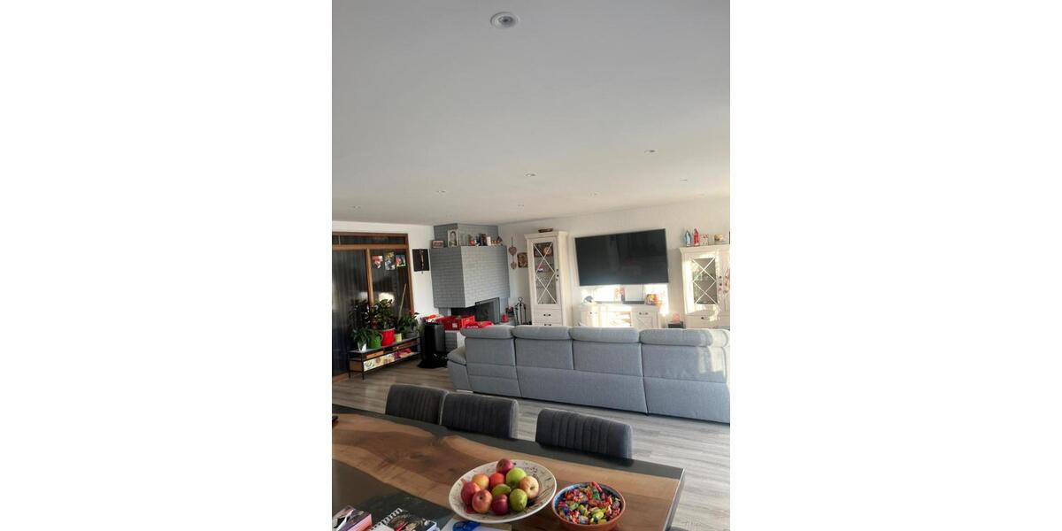 Doppelhaushälfte Nürtingen - 6 Zimmer, 160 m&sup2;, 550.000&euro; | Angebot:25551769