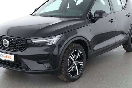 Volvo XC40 15.975 km 36.280 € Stuttgart 70195