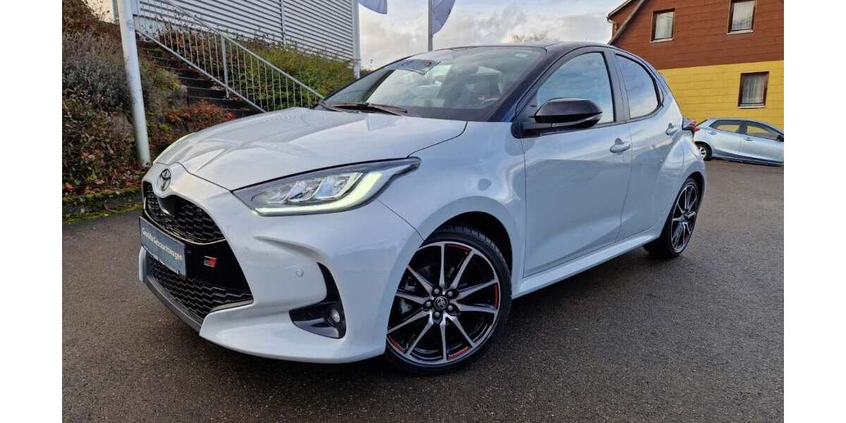 Toyota Yaris 31.362 km 25.990 &euro; Nürtingen 72622