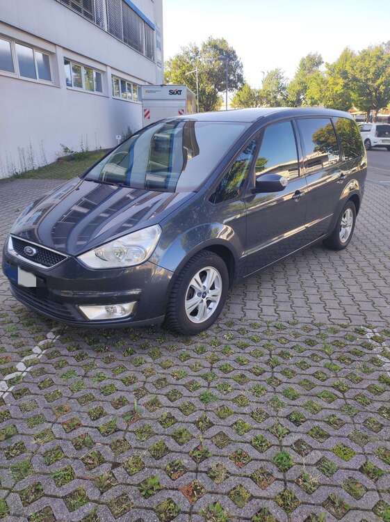 Ford Galaxy 300.000 km 2.850 € Denkendorf 73770