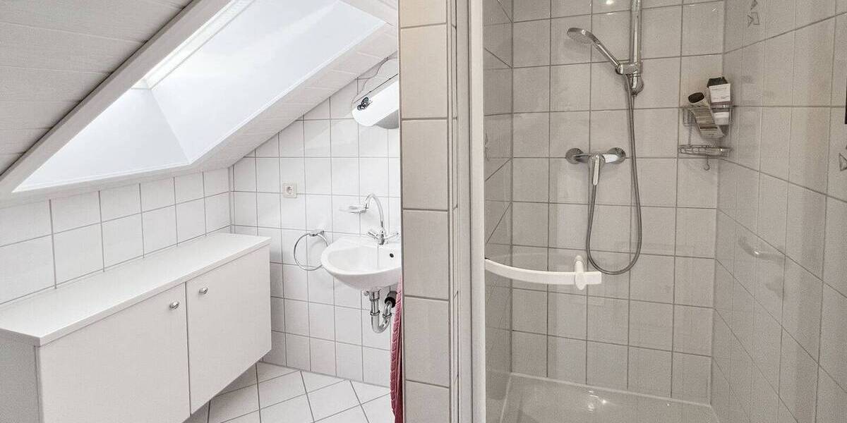 Reihenendhaus Leonberg Warmbronn - 6 Zimmer, 124 m&sup2;, 620.000&euro; | Angebot:25929205