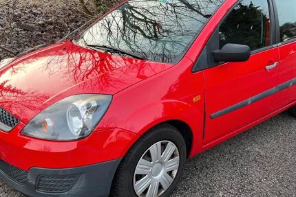 Ford Fiesta 77.700 km 2.690 &euro; Gerlingen 70839