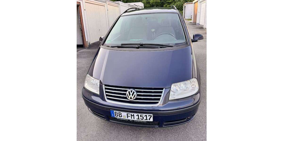VW Sharan 264.713 km 2.950 &euro; Sindelfingen, Stadt 71067