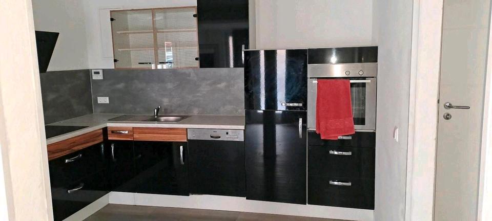 Doppelhaushälfte Nürtingen - 13 Zimmer, 210 m&sup2;, 430.000&euro; | Angebot:26786022