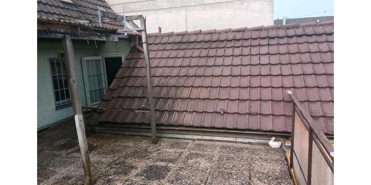 Doppelhaushälfte Nürtingen - 13 Zimmer, 210 m&sup2;, 430.000&euro; | Angebot:26786022