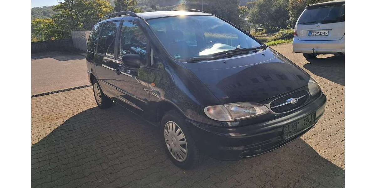 Ford Galaxy 167.366 km 2.400 € Stuttgart 70195