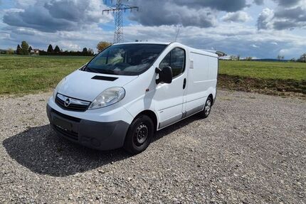 Opel Vivaro 184.000 km 6.950 &euro; Pforzheim 75179