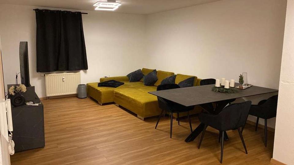 Dachgeschoßwohnung Ludwigsburg Eglosheim - 2.5 Zimmer, 56 m&sup2;, 1.270&euro; | Angebot:27542523