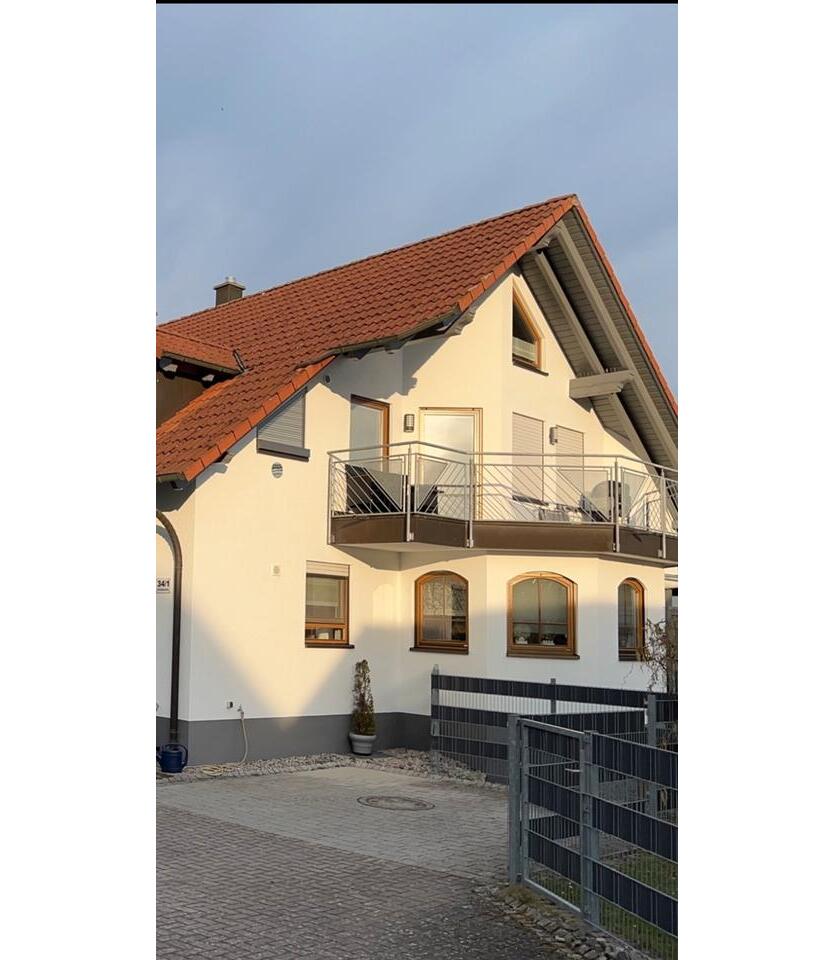 Haus in Haus 171qm Wohnfläche + 101qm Nutzfl. Glasfaser !