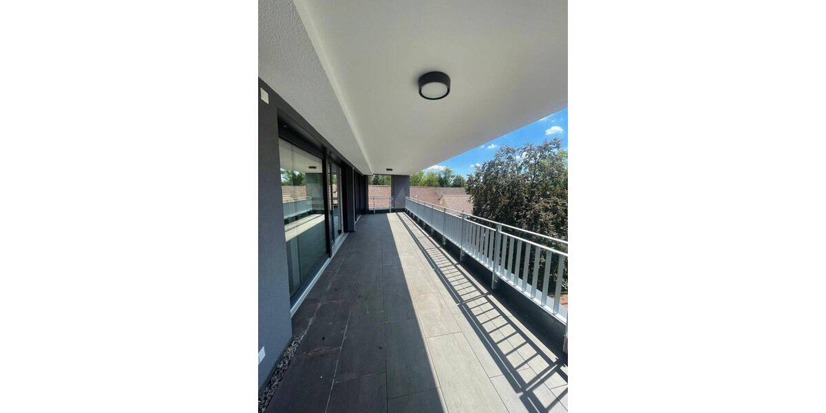 Etagenwohnung Sindelfingen Mitte - 4 Zimmer, 122 m&sup2;, 1.920&euro; | Angebot:26891906