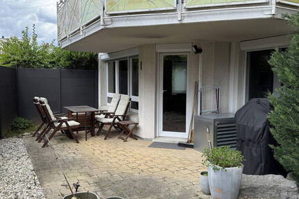 Moderne 3 Zimmer-Erdgeschoßwohnung mit Terrasse, eigenem Garten und TG Stellplatz