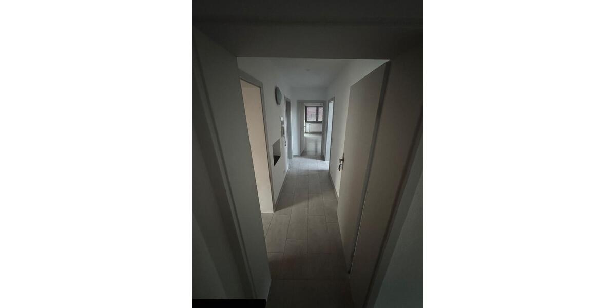 Dachgeschoßwohnung Leinfelden-Echterdingen Echterdingen - 3 Zimmer, 76 m&sup2;, 1.100&euro; | Angebot:26624331