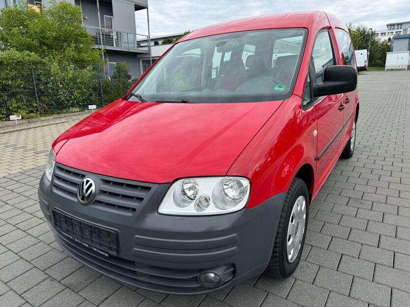 VW Caddy 140.000 km 3.980 € Holzgerlingen 71088