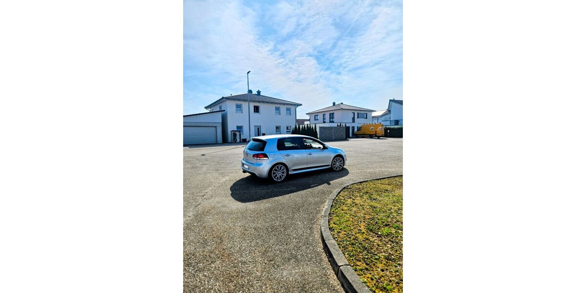 VW Golf 210.000 km 8.499 &euro; Stuttgart 70374