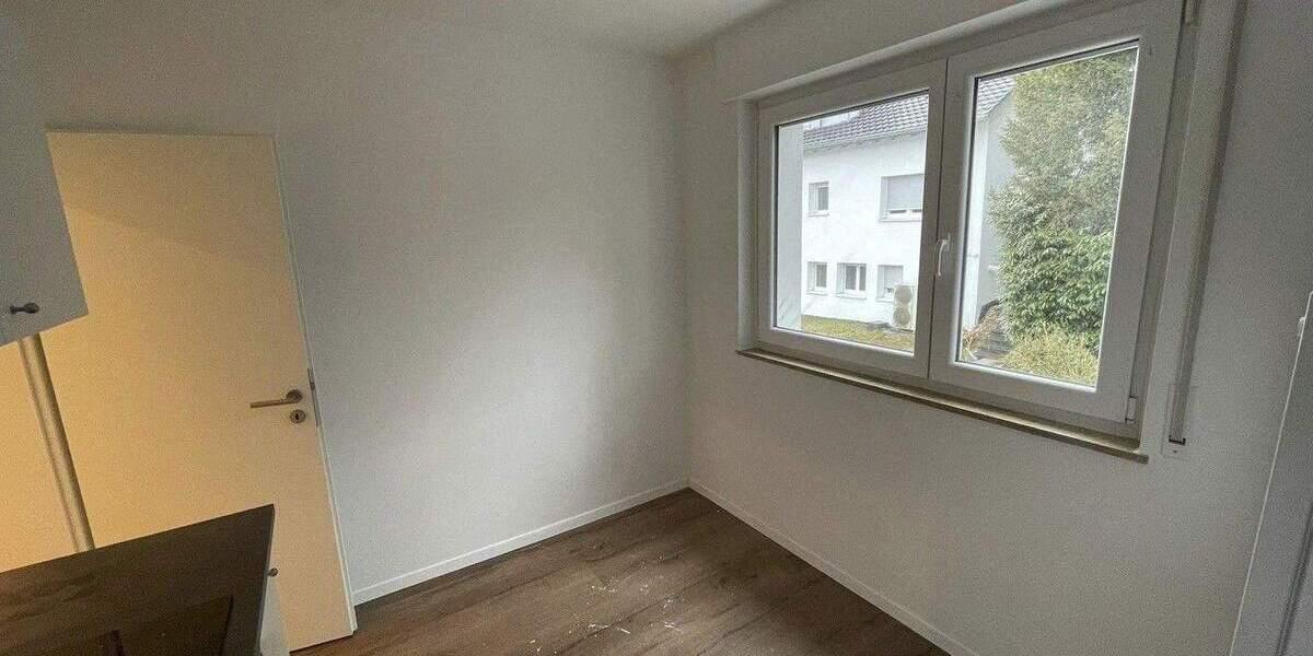 Etagenwohnung Esslingen Oberesslingen - 2 Zimmer, 62 m&sup2;, 1.045&euro; | Angebot:24810117